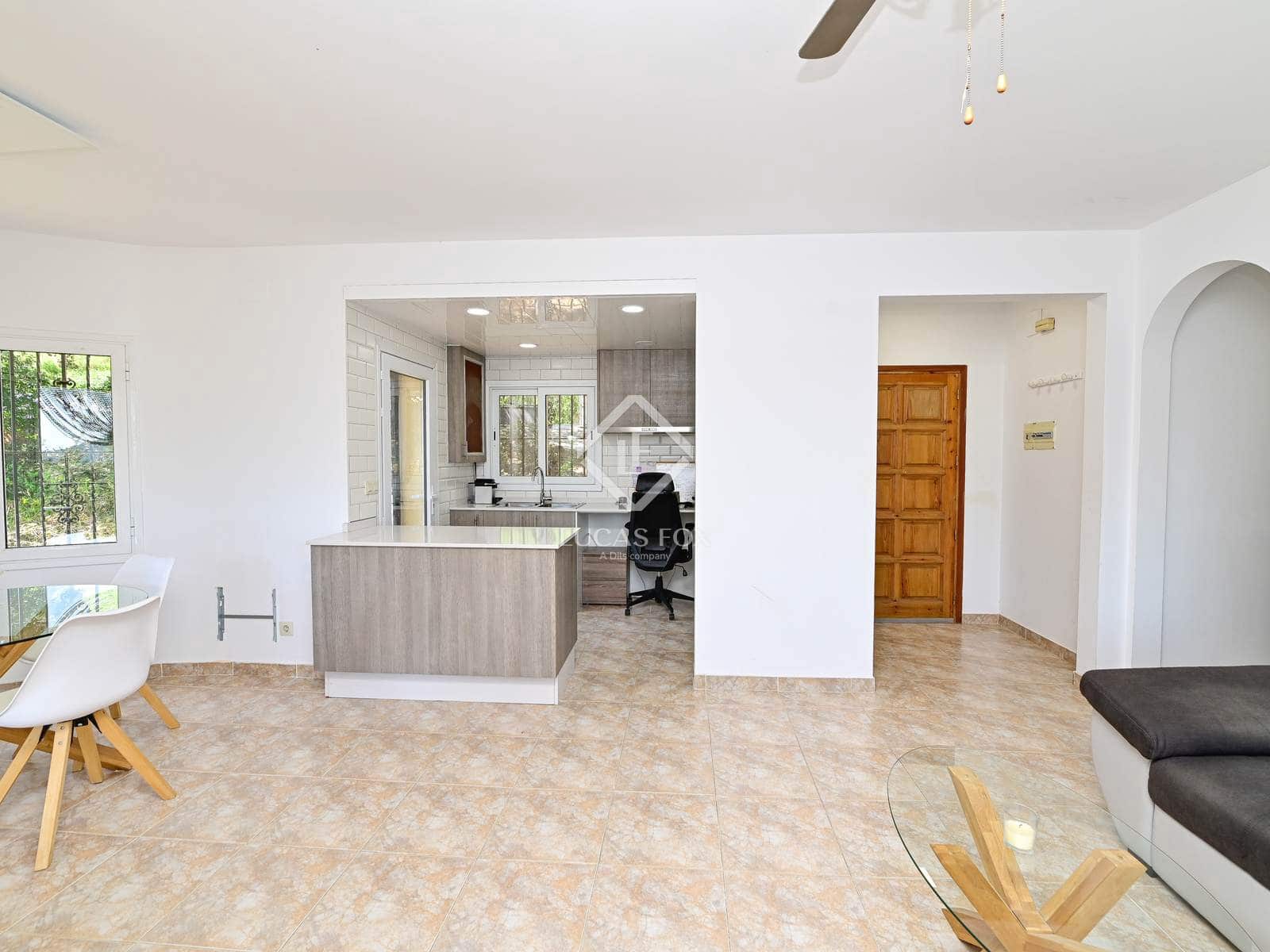 4 soveværelse Villa til salg i Santa Cristina d'Aro med swimmingpool - € 480.000 (Ref: 8931547)