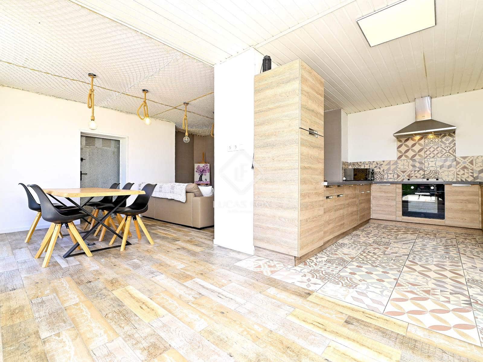 4 soveværelse Villa til salg i Santa Cristina d'Aro med swimmingpool - € 480.000 (Ref: 8931547)