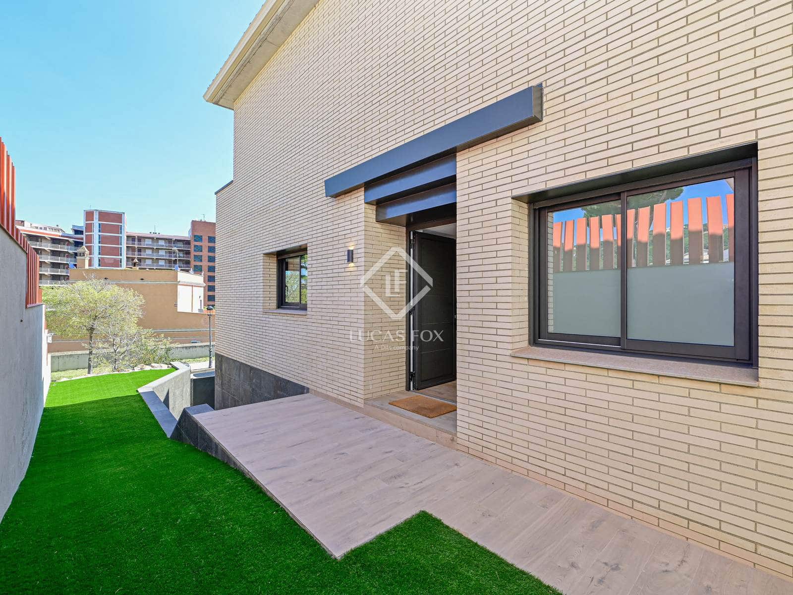 4 quarto Moradia para venda em S'Agaro com piscina garagem - 1 650 000 € (Ref: 8931701)