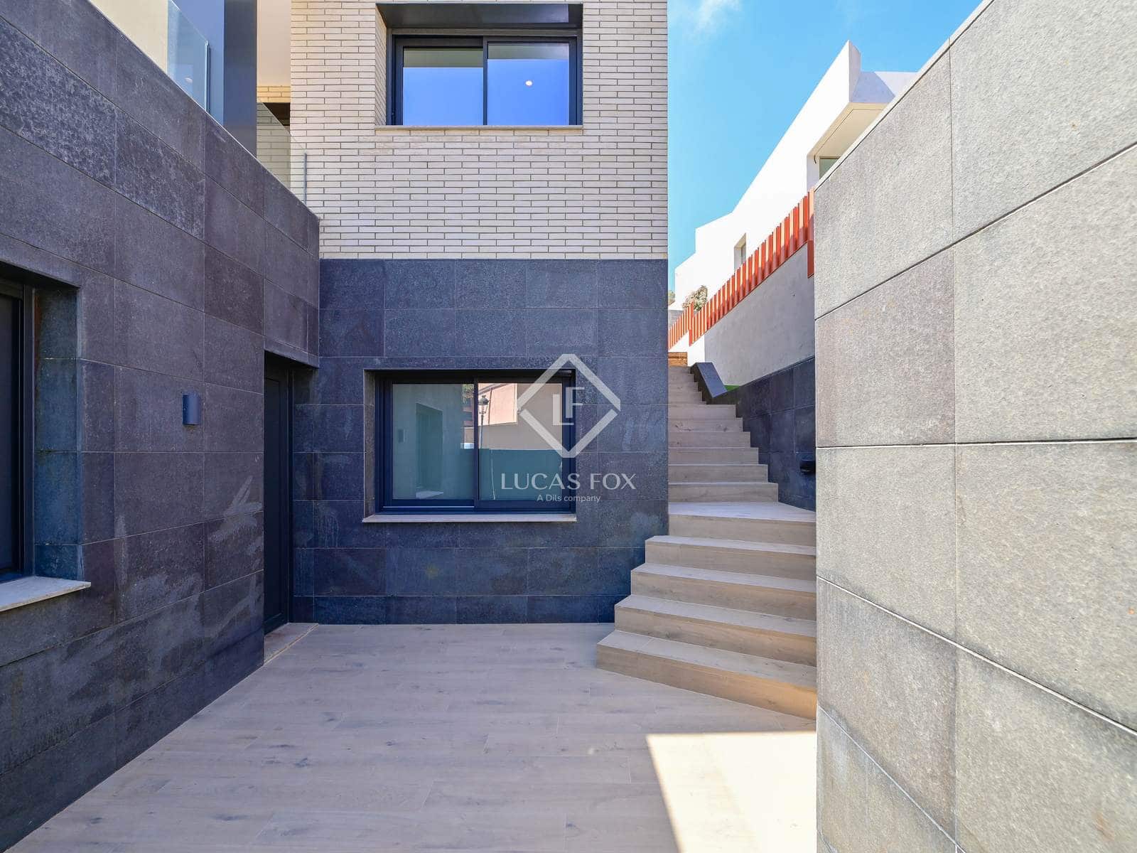 4 quarto Moradia para venda em S'Agaro com piscina garagem - 1 650 000 € (Ref: 8931701)