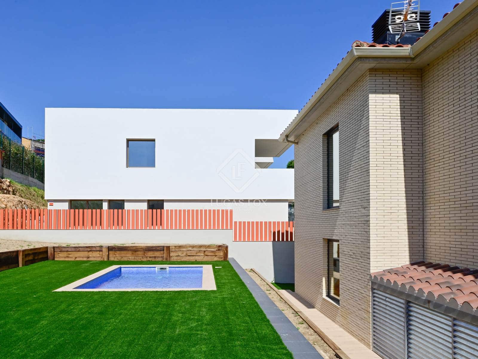 4 quarto Moradia para venda em S'Agaro com piscina garagem - 1 650 000 € (Ref: 8931701)