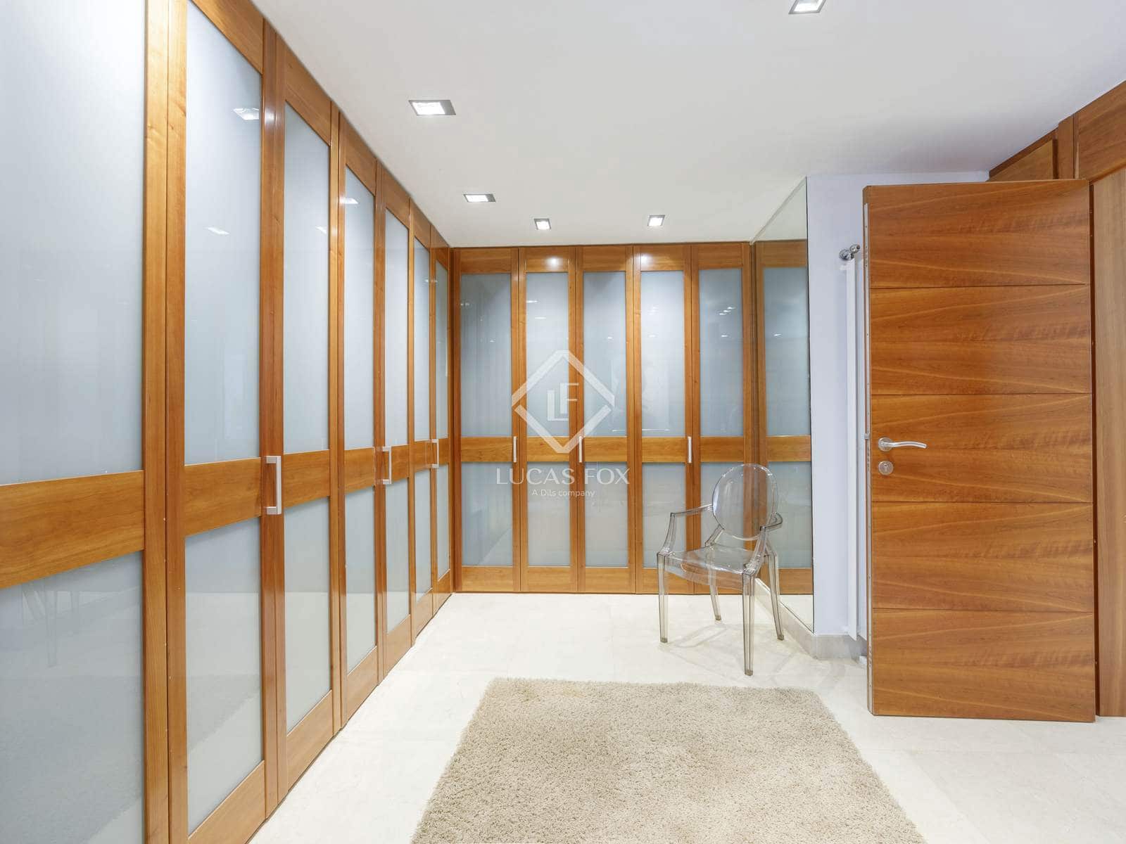 6 soveværelse Villa til salg i Chiva med swimmingpool garage - € 2.500.000 (Ref: 8934529)