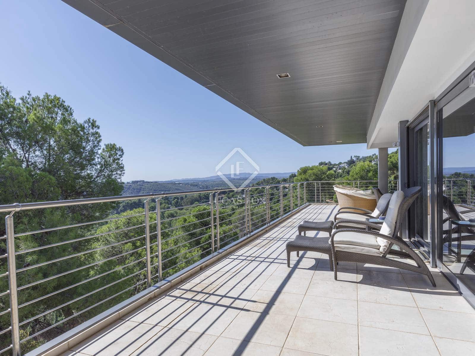 6 soveværelse Villa til salg i Chiva med swimmingpool garage - € 2.500.000 (Ref: 8934529)