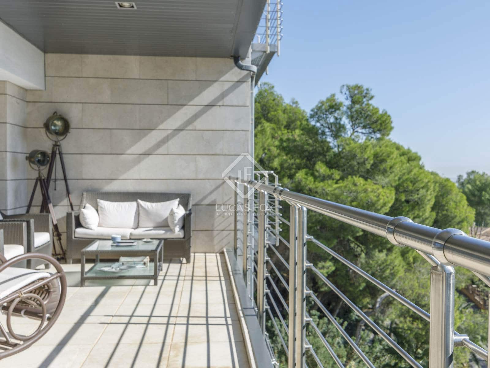 6 soveværelse Villa til salg i Chiva med swimmingpool garage - € 2.500.000 (Ref: 8934529)