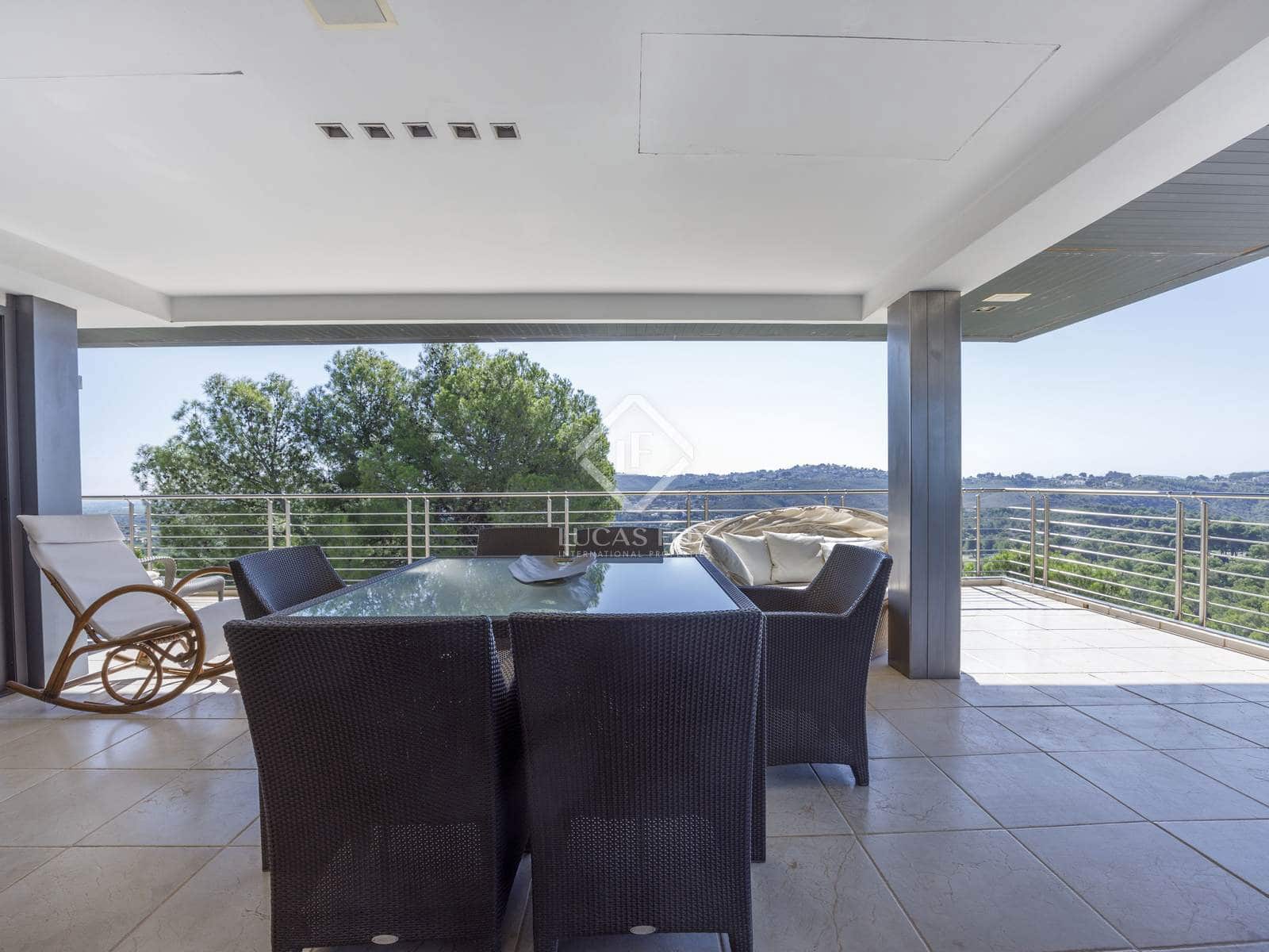 6 soveværelse Villa til salg i Chiva med swimmingpool garage - € 2.500.000 (Ref: 8934529)