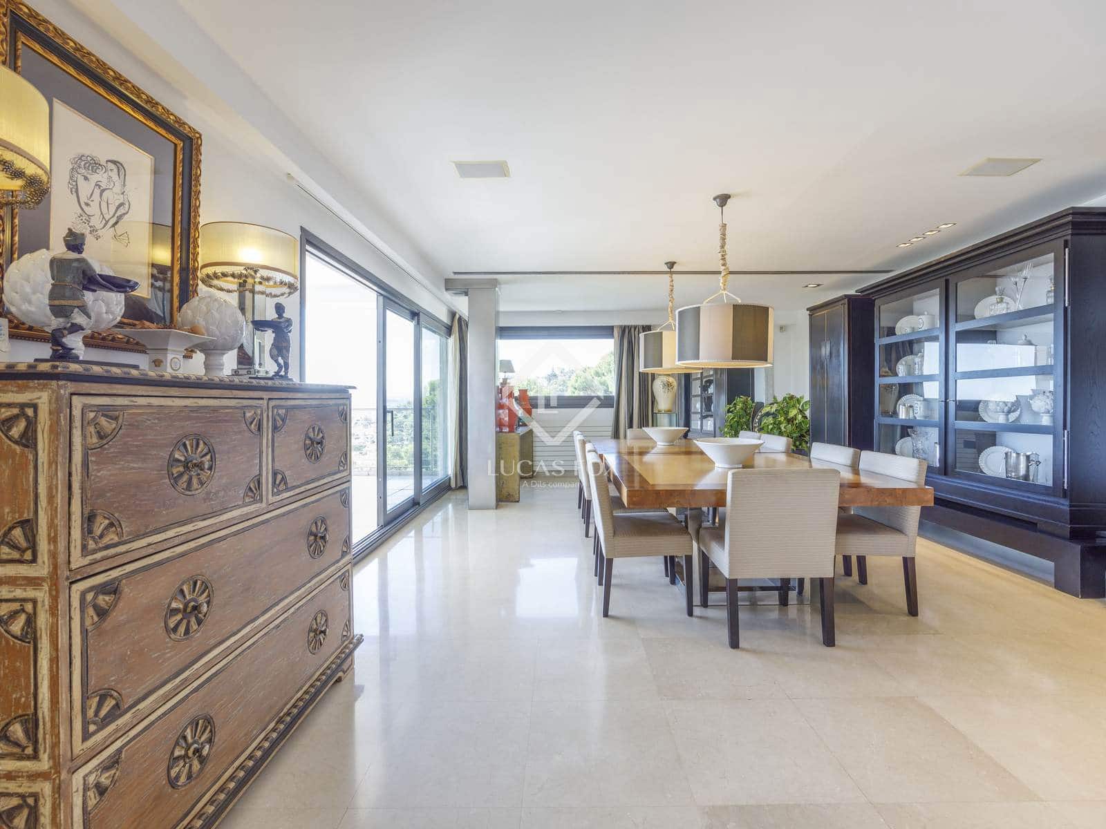 6 soveværelse Villa til salg i Chiva med swimmingpool garage - € 2.500.000 (Ref: 8934529)