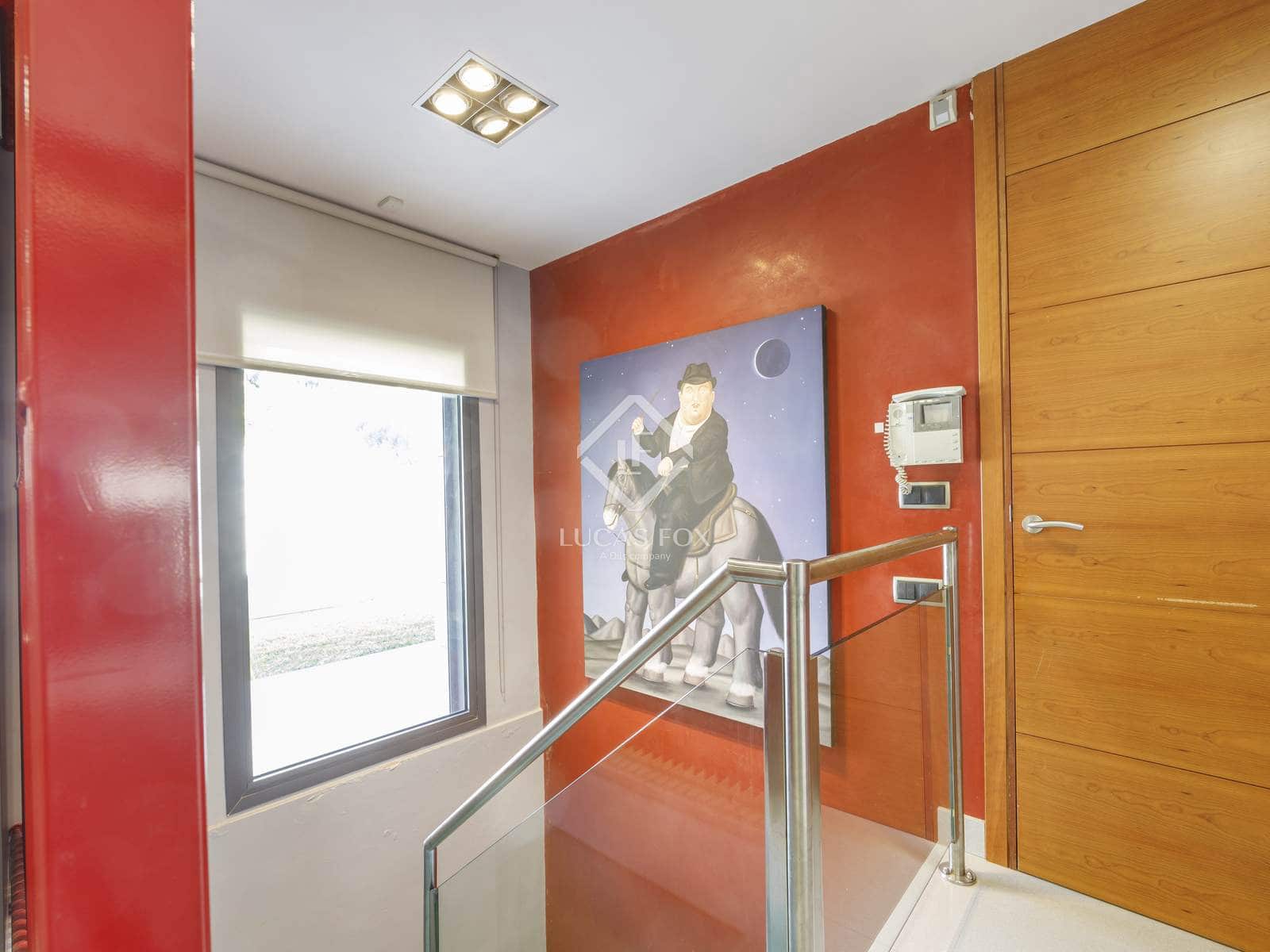 6 soveværelse Villa til salg i Chiva med swimmingpool garage - € 2.500.000 (Ref: 8934529)