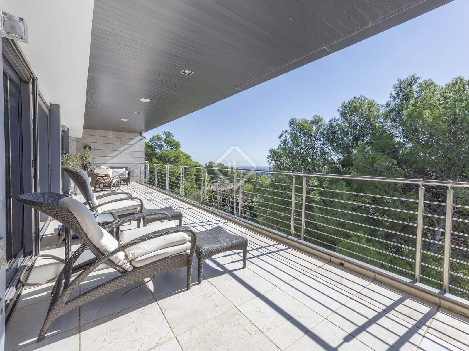 6 soveværelse Villa til salg i Chiva med swimmingpool garage - € 2.500.000 (Ref: 8934529)