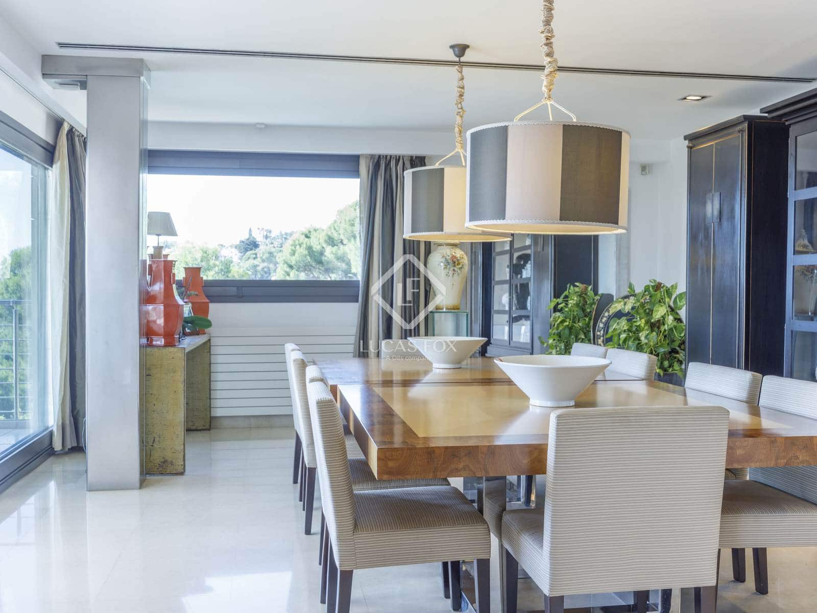 6 soveværelse Villa til salg i Chiva med swimmingpool garage - € 2.500.000 (Ref: 8934529)