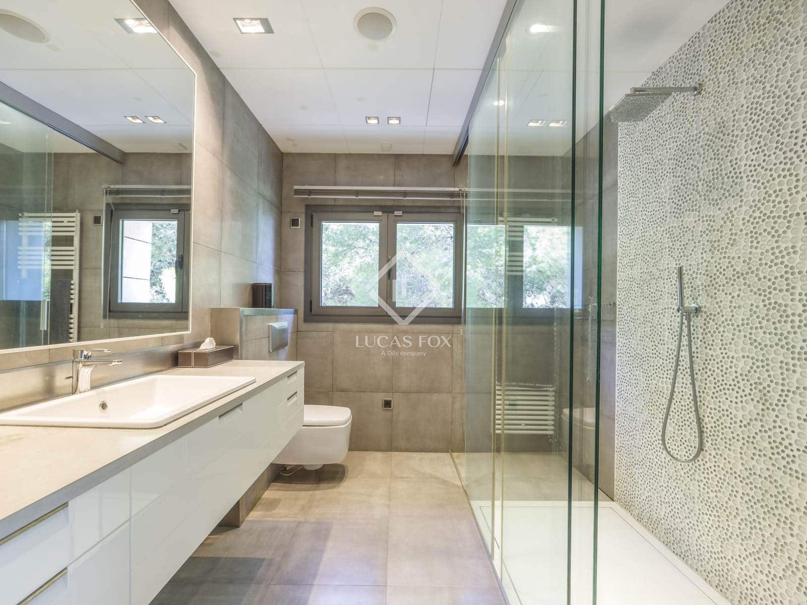 6 soveværelse Villa til salg i Chiva med swimmingpool garage - € 2.500.000 (Ref: 8934529)