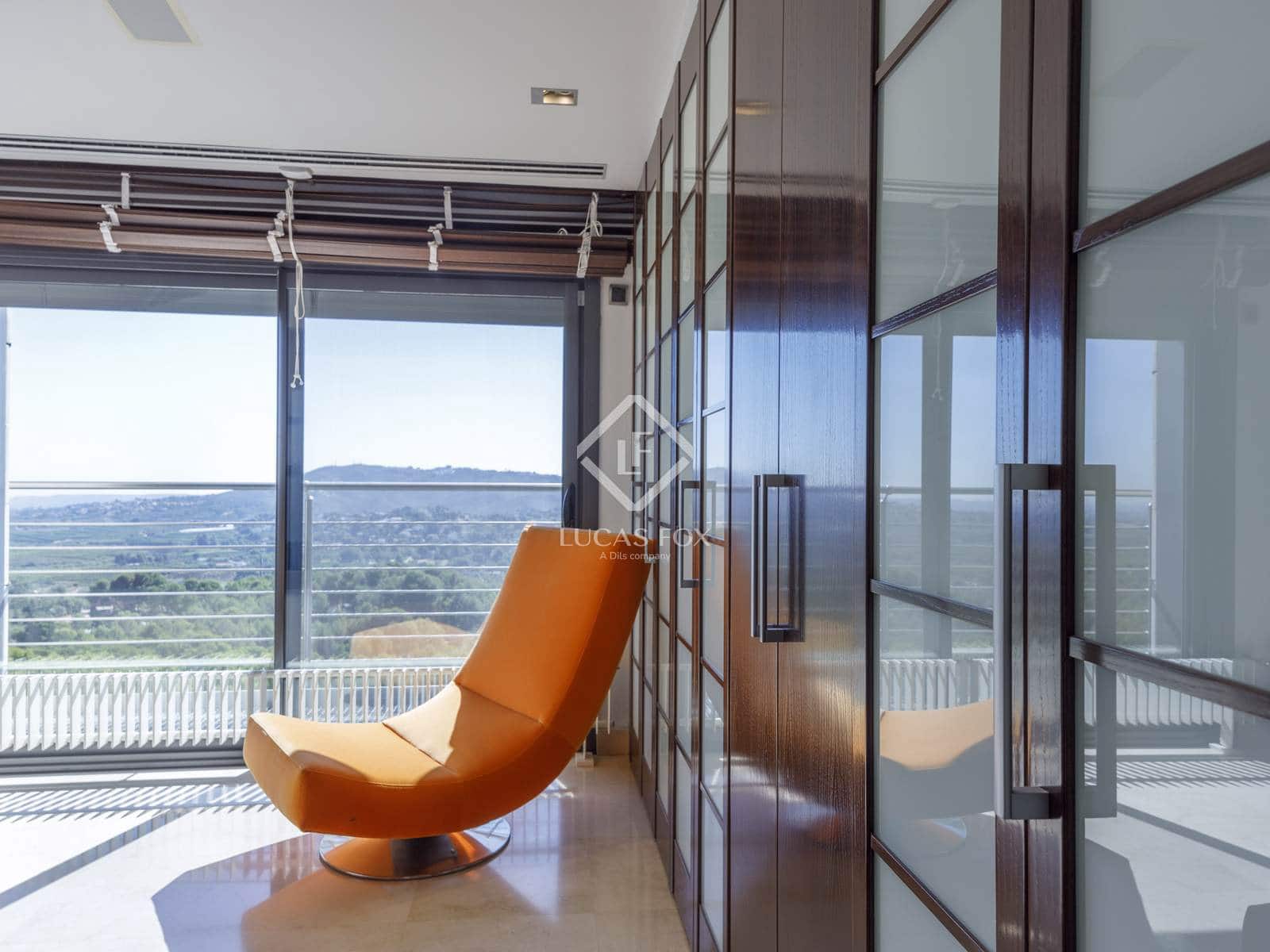 6 soveværelse Villa til salg i Chiva med swimmingpool garage - € 2.500.000 (Ref: 8934529)