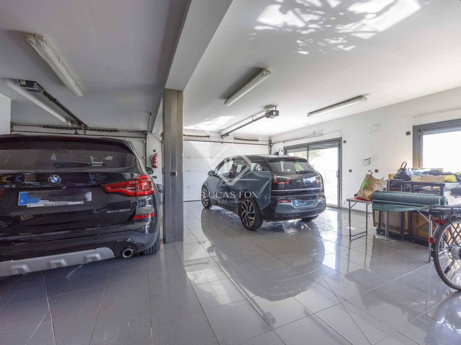 6 soveværelse Villa til salg i Chiva med swimmingpool garage - € 2.500.000 (Ref: 8934529)