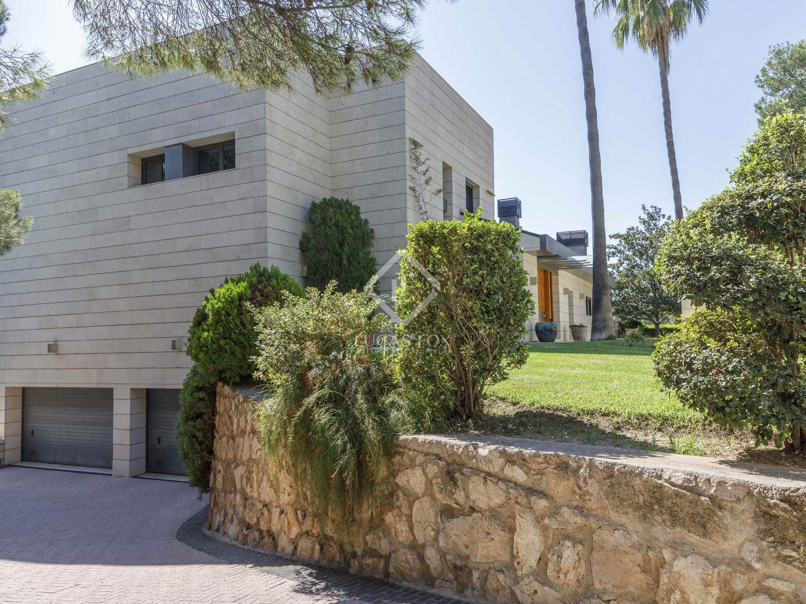 6 soveværelse Villa til salg i Chiva med swimmingpool garage - € 2.500.000 (Ref: 8934529)