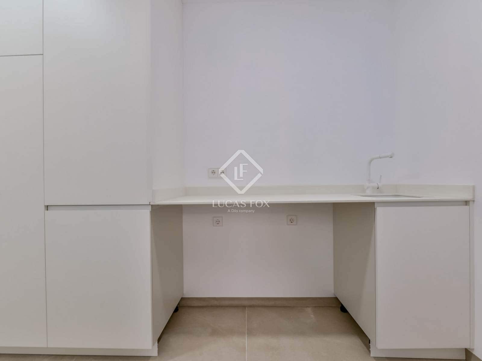 4 bedroom Villa for sale in Altea with pool garage - € 2,795,000 (Ref: 8934607)