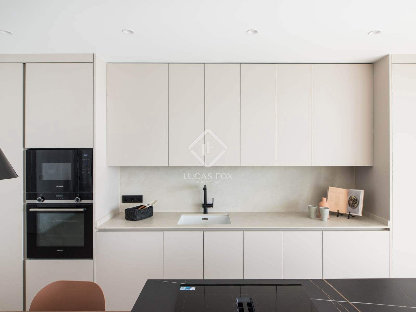 3 soveværelse Lejlighed til salg i Malaga by - € 1.500.000 (Ref: 8935875)