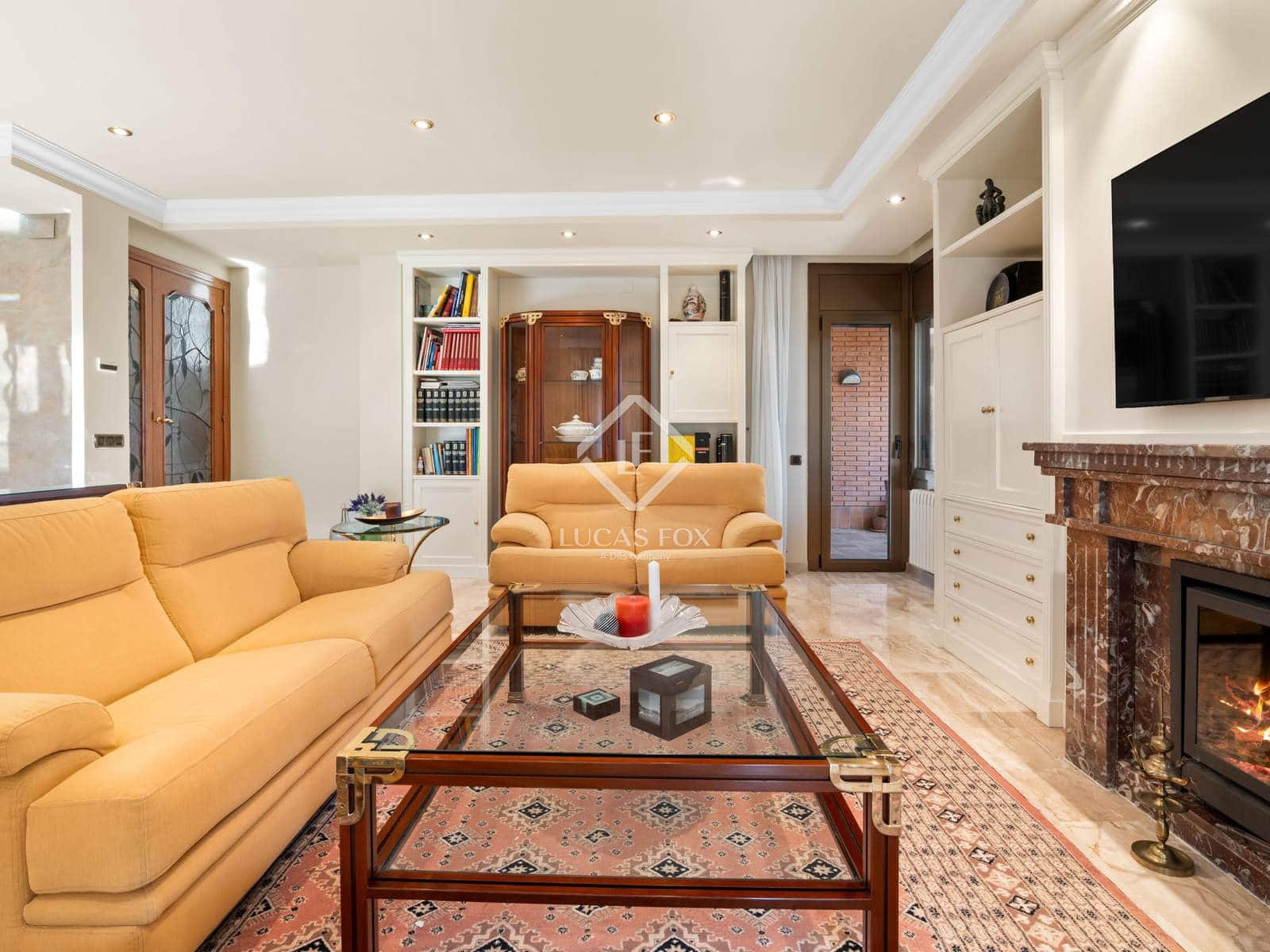 8 soveværelse Villa til salg i Tarragona by med swimmingpool garage - € 1.595.000 (Ref: 8936372)