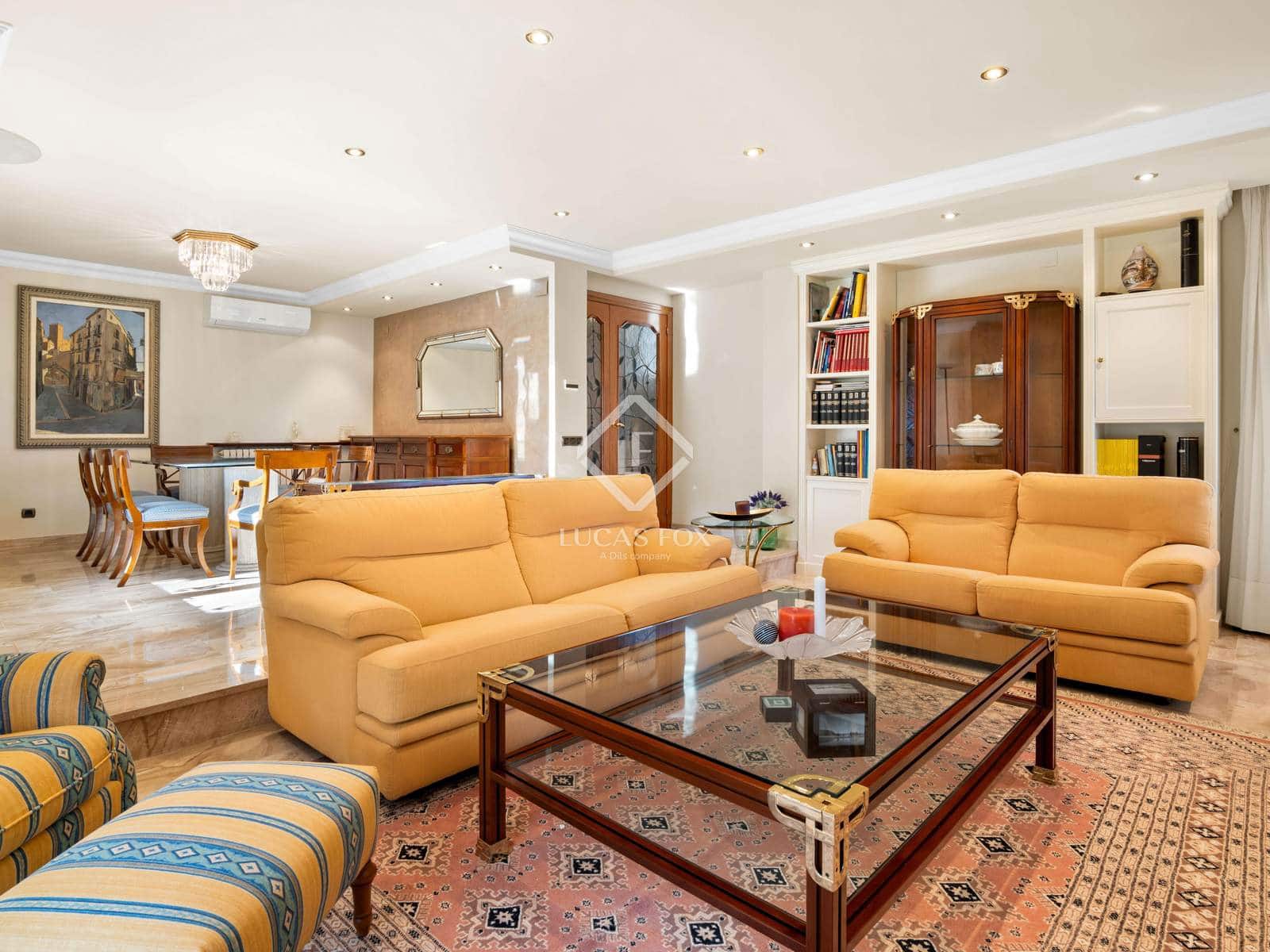 8 soveværelse Villa til salg i Tarragona by med swimmingpool garage - € 1.595.000 (Ref: 8936372)