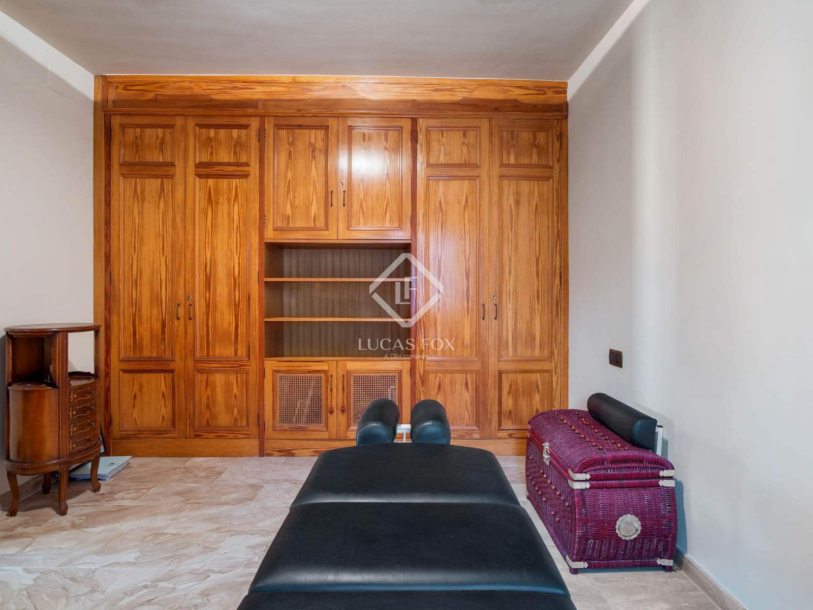 8 soveværelse Villa til salg i Tarragona by med swimmingpool garage - € 1.595.000 (Ref: 8936372)