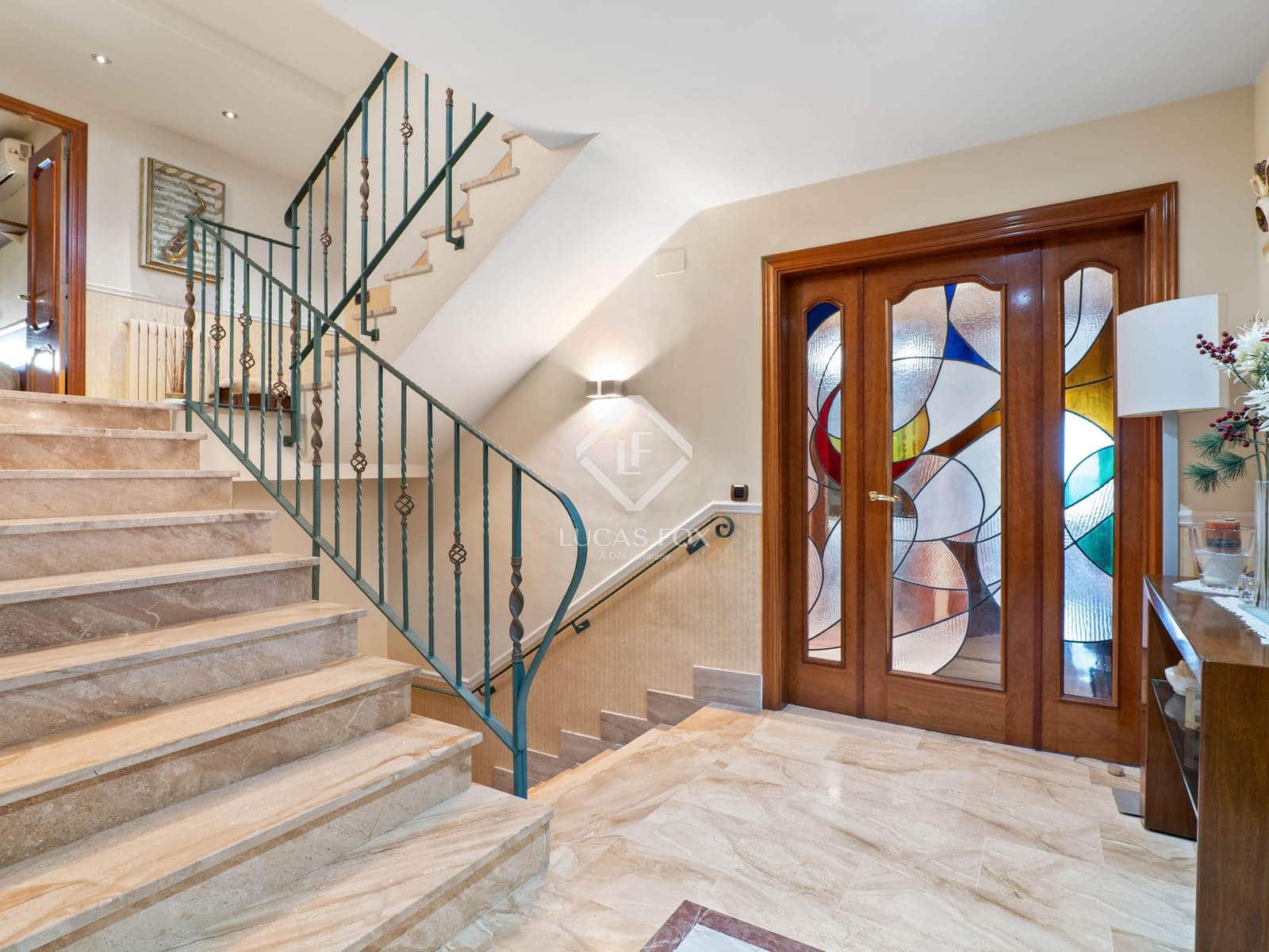 8 soveværelse Villa til salg i Tarragona by med swimmingpool garage - € 1.595.000 (Ref: 8936372)