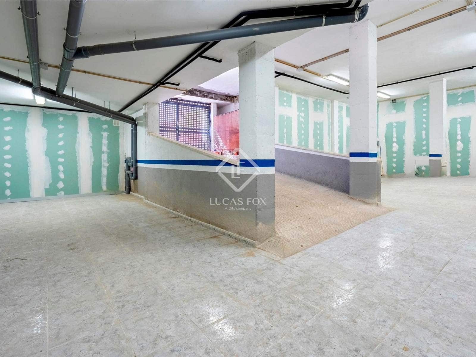 8 soveværelse Villa til salg i Tarragona by med swimmingpool garage - € 1.595.000 (Ref: 8936372)