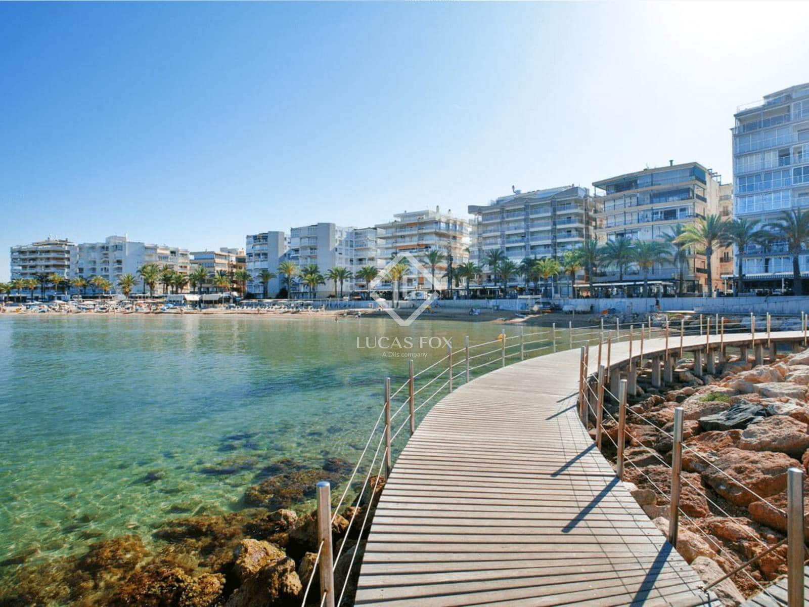 2 soveværelse Lejlighed til salg i Salou med swimmingpool - € 395.000 (Ref: 8937969)