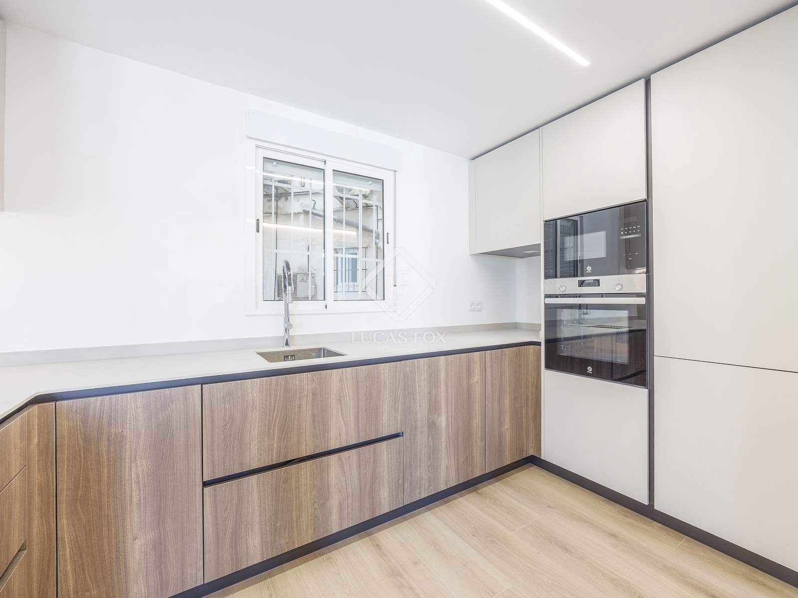 3 camera da letto Appartamento da affittare in Valencia citta - 2.300 € (Rif: 8937973)