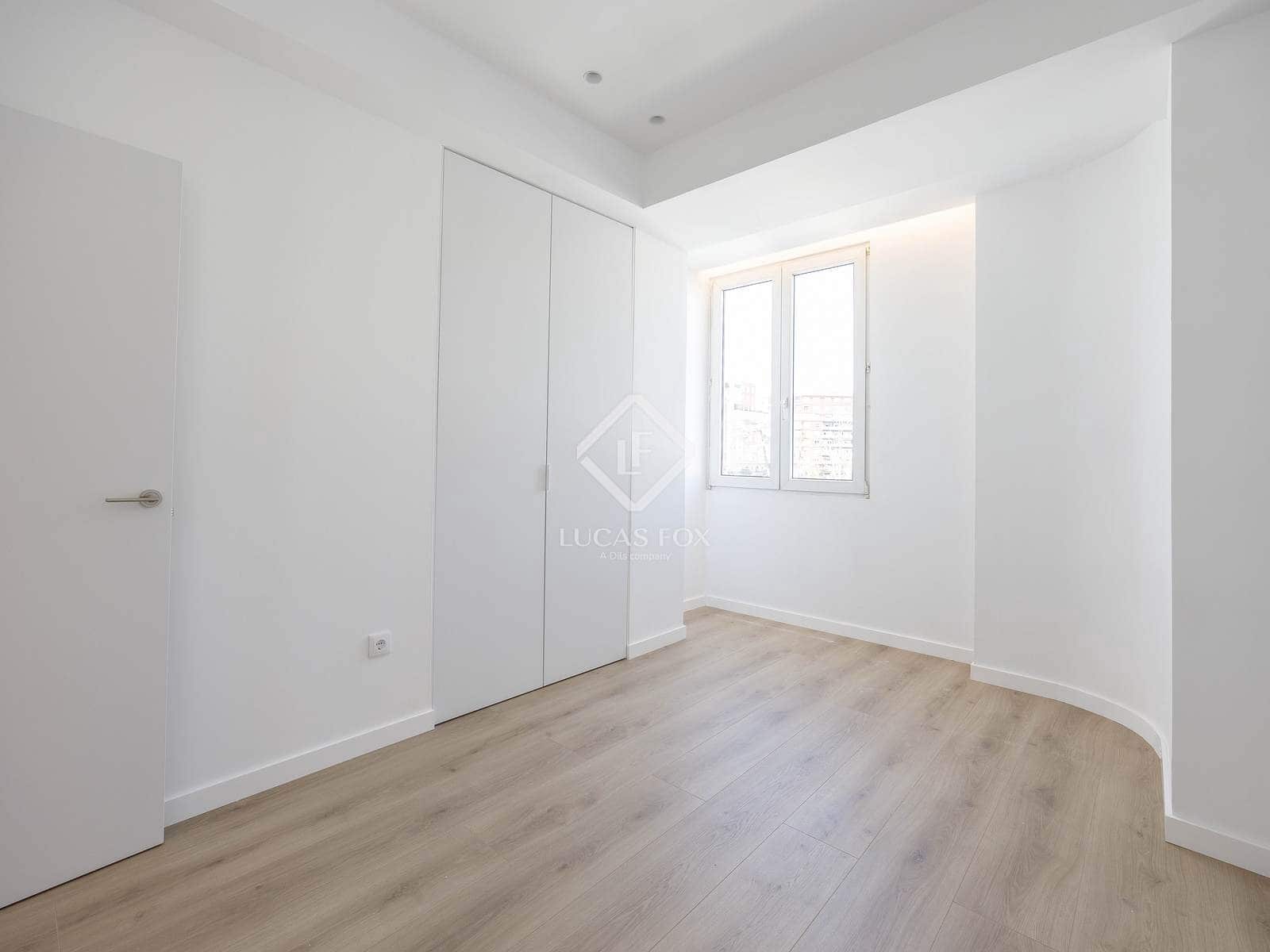 3 camera da letto Appartamento da affittare in Valencia citta - 2.300 € (Rif: 8937973)