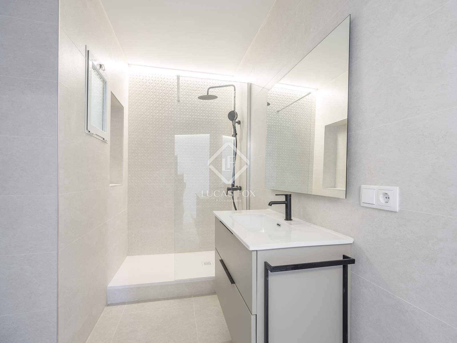 3 camera da letto Appartamento da affittare in Valencia citta - 2.300 € (Rif: 8937973)