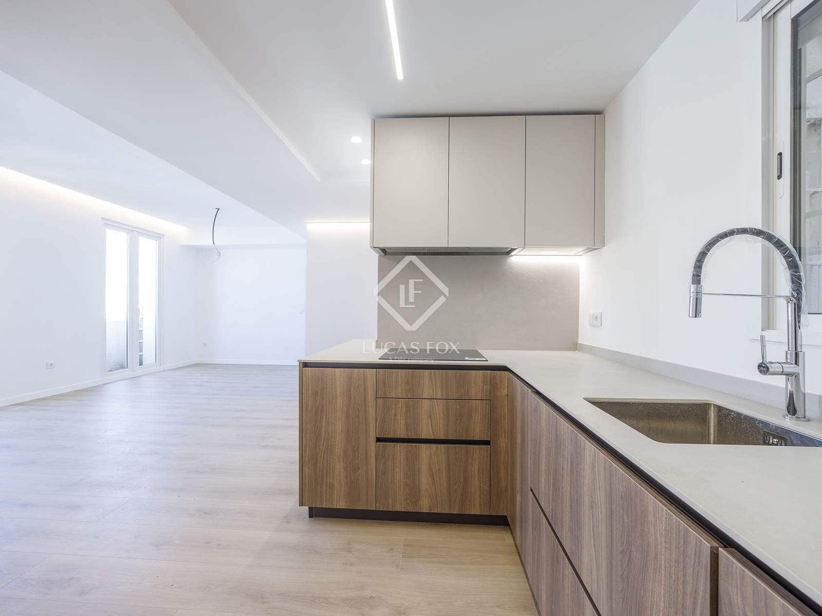 3 camera da letto Appartamento da affittare in Valencia citta - 2.300 € (Rif: 8937973)