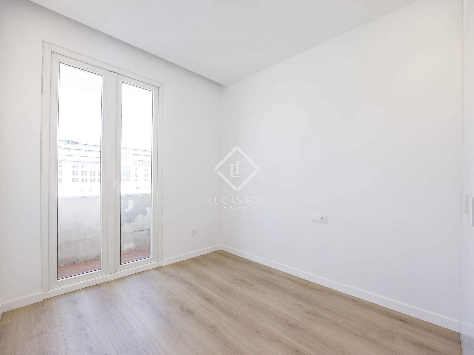 3 camera da letto Appartamento da affittare in Valencia citta - 2.300 € (Rif: 8937973)