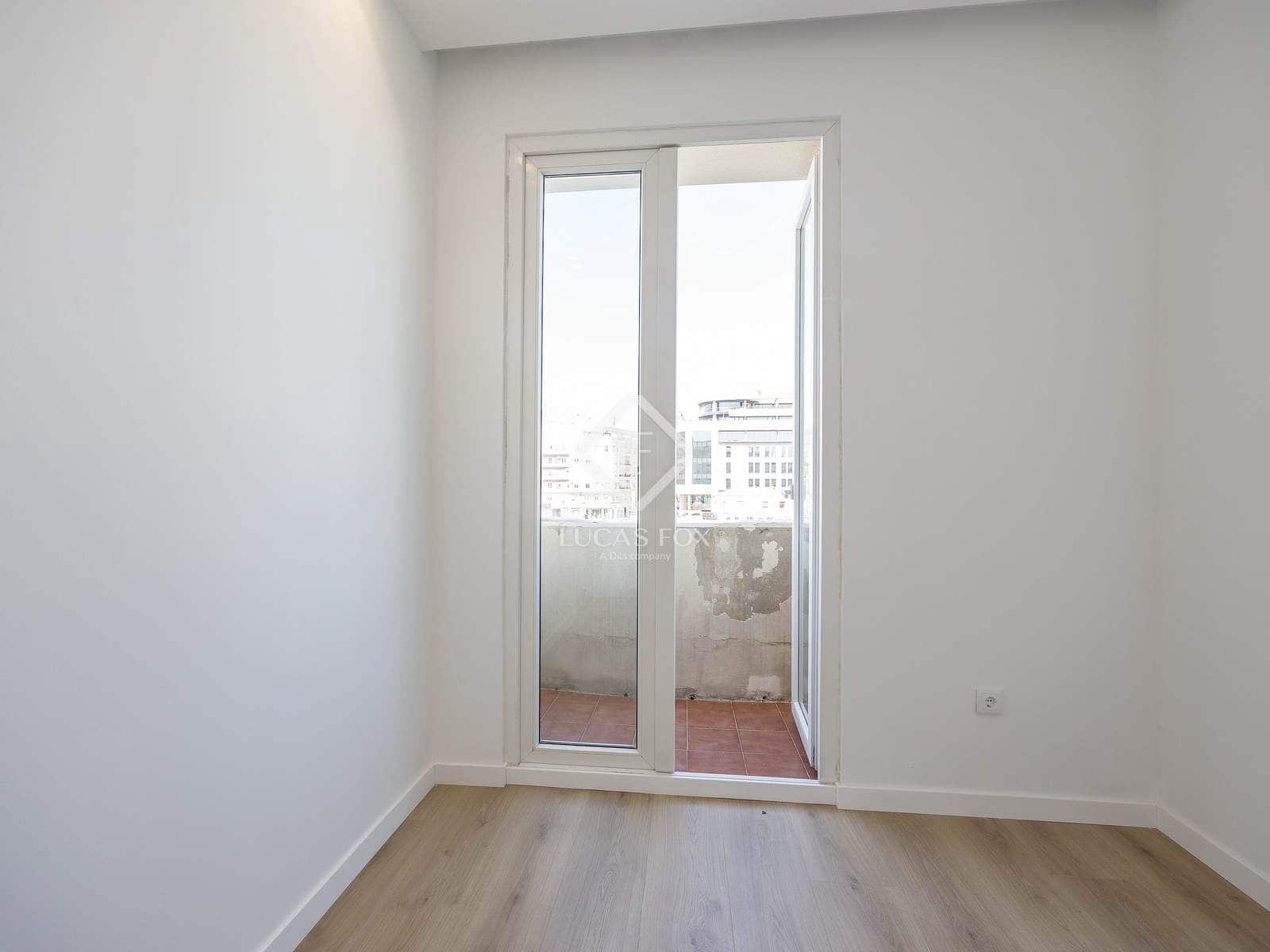 3 camera da letto Appartamento da affittare in Valencia citta - 2.300 € (Rif: 8937973)