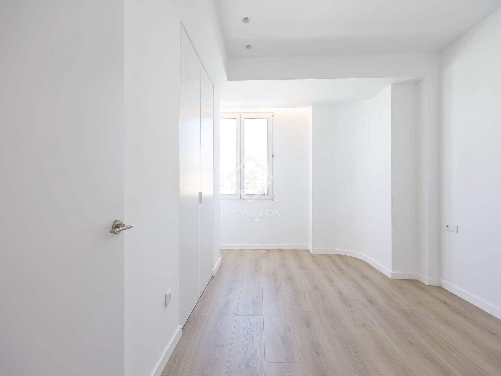 3 camera da letto Appartamento da affittare in Valencia citta - 2.300 € (Rif: 8937973)