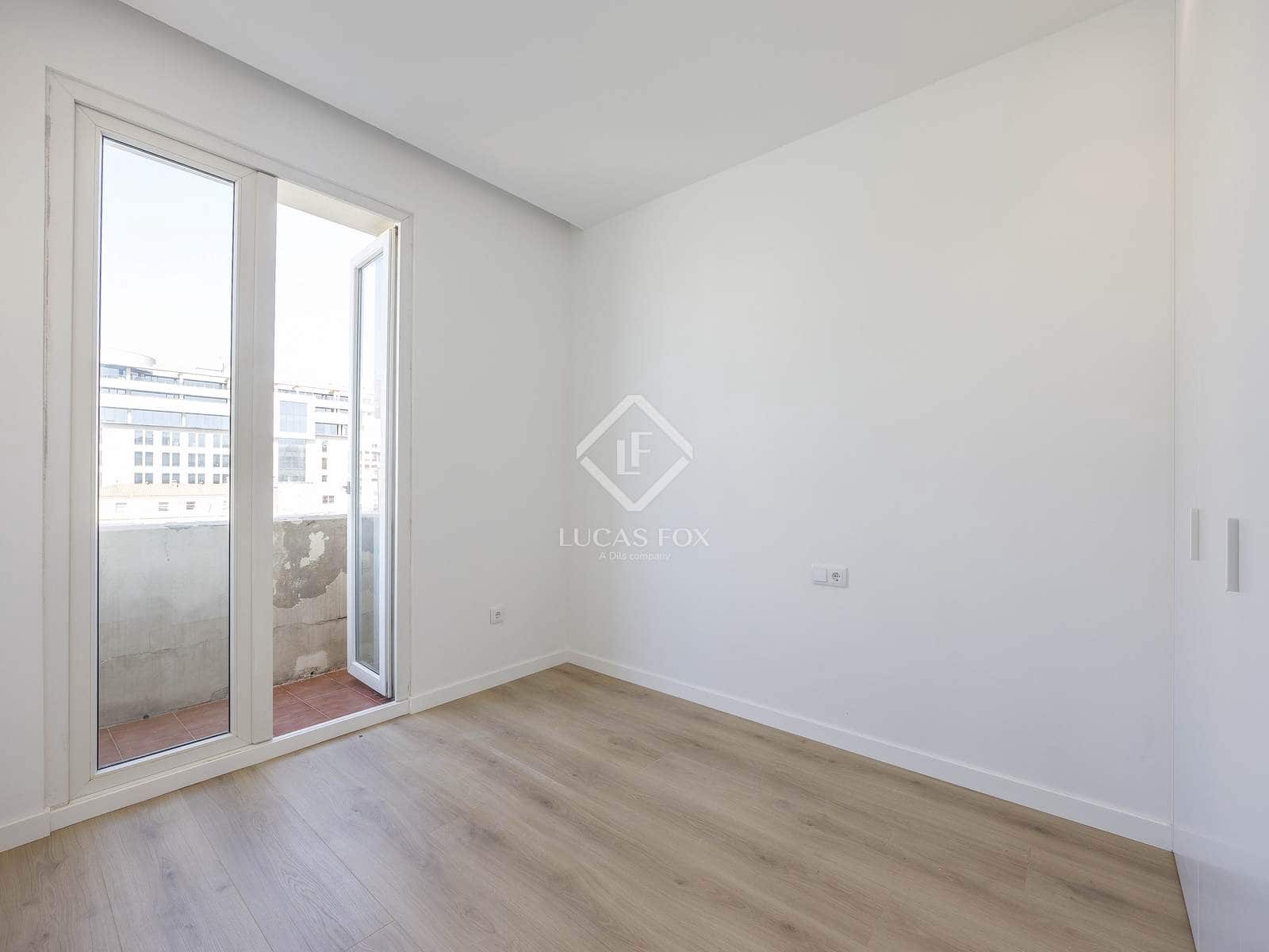 3 camera da letto Appartamento da affittare in Valencia citta - 2.300 € (Rif: 8937973)