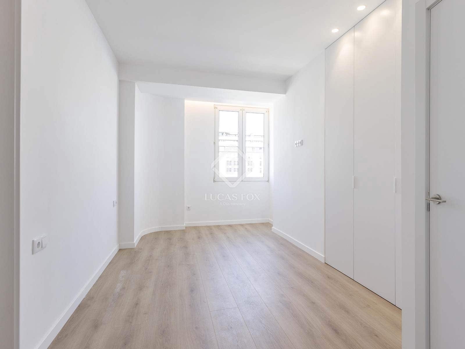 3 camera da letto Appartamento da affittare in Valencia citta - 2.300 € (Rif: 8937973)