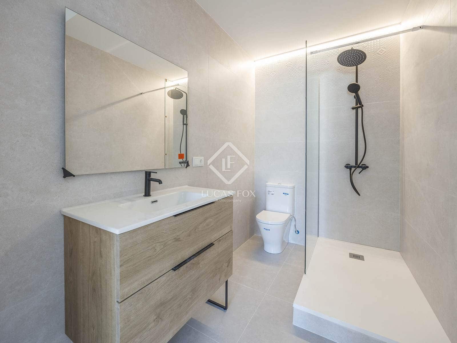 3 camera da letto Appartamento da affittare in Valencia citta - 2.300 € (Rif: 8937973)