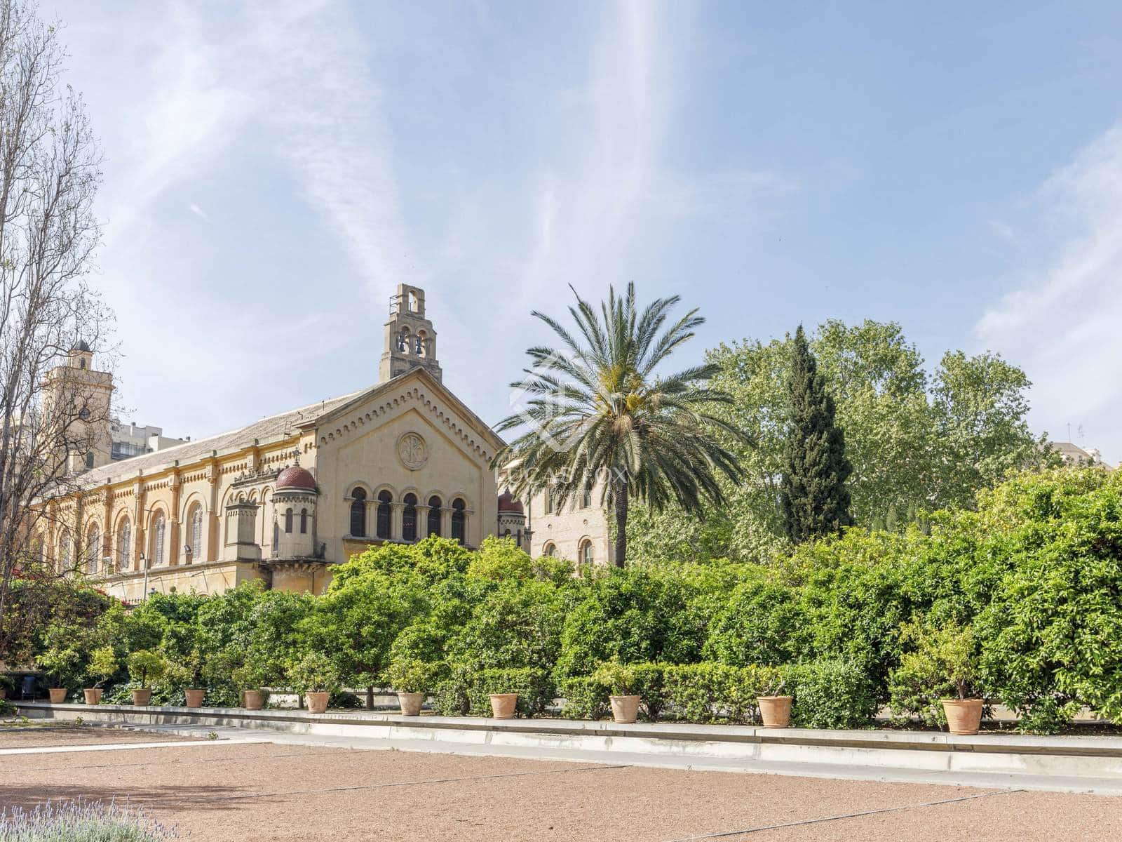 3 bedroom Apartment for sale in Valencia city - € 459,000 (Ref: 8938206)