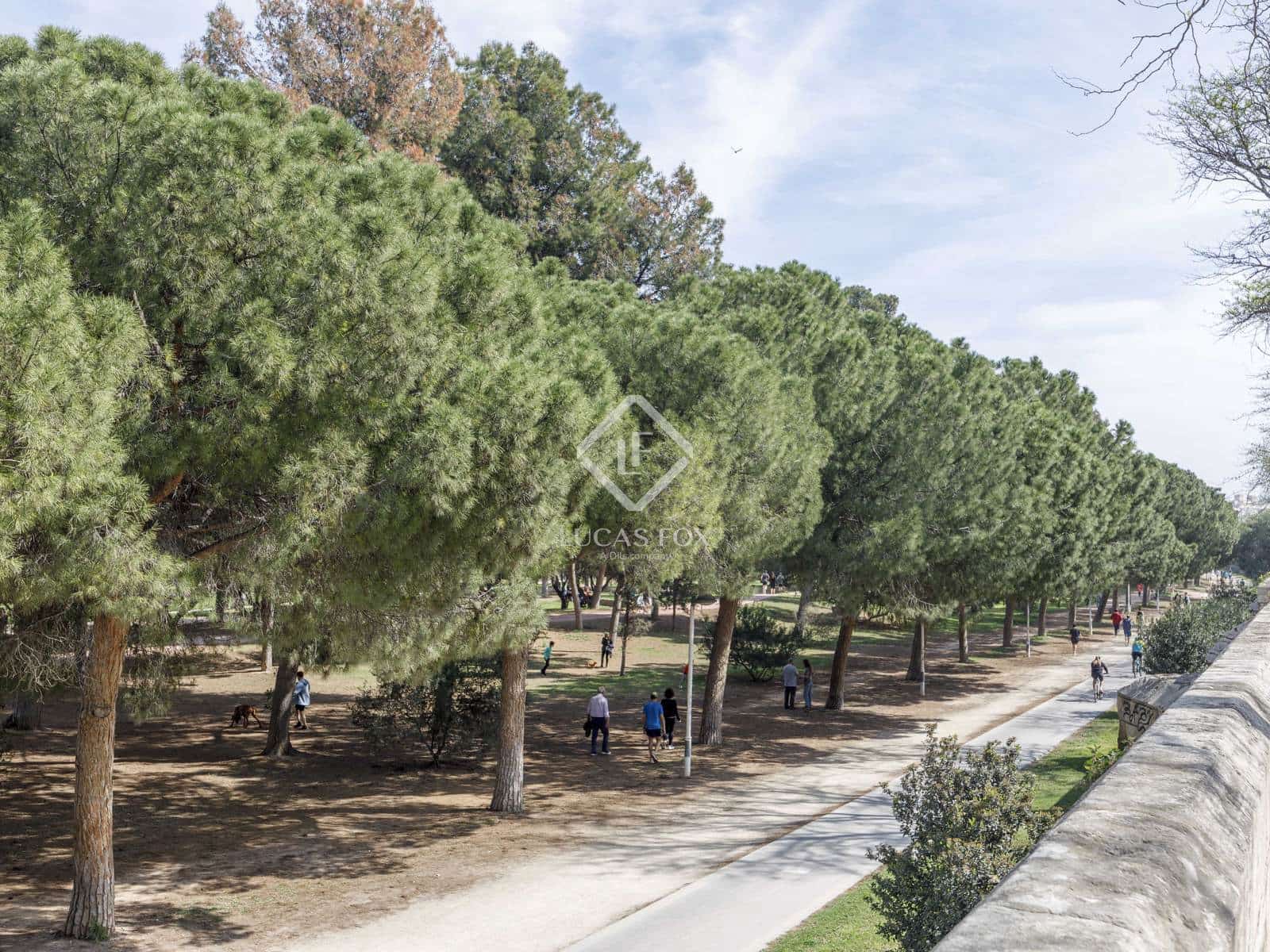 3 bedroom Apartment for sale in Valencia city - € 459,000 (Ref: 8938206)