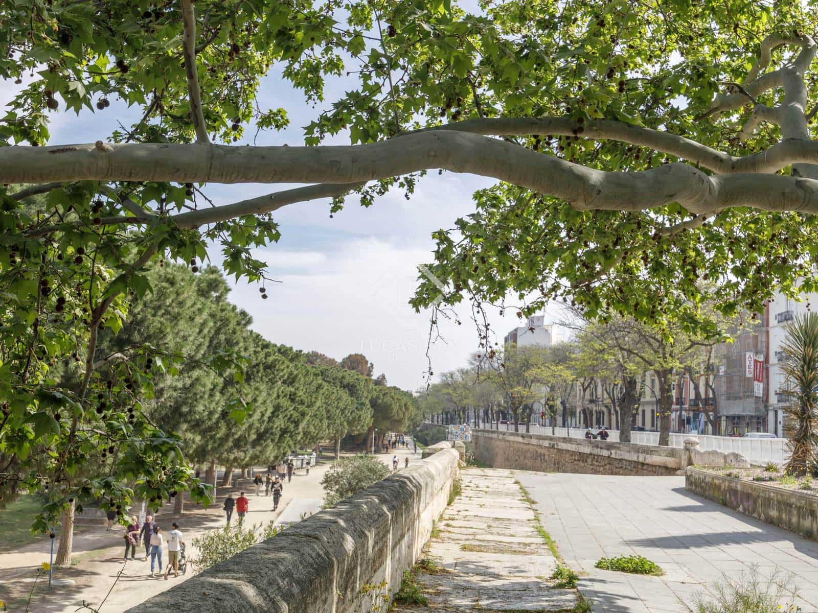 3 bedroom Apartment for sale in Valencia city - € 459,000 (Ref: 8938206)