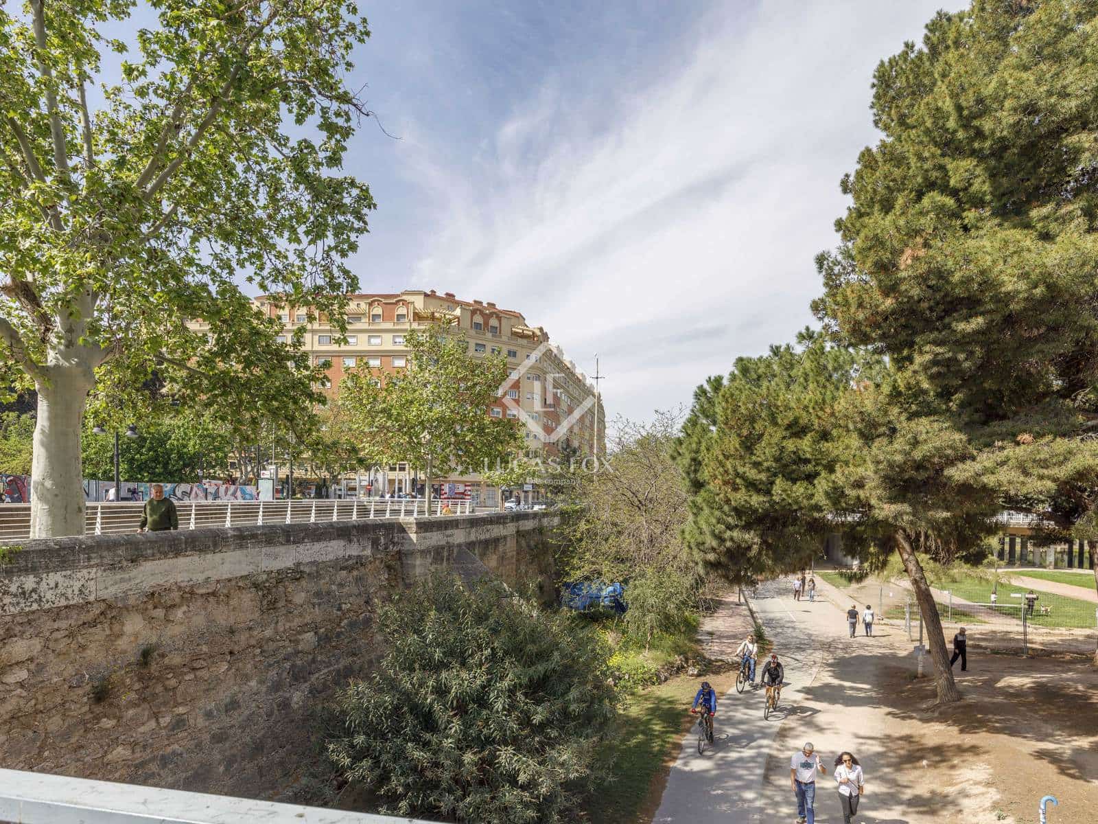 3 bedroom Apartment for sale in Valencia city - € 459,000 (Ref: 8938206)