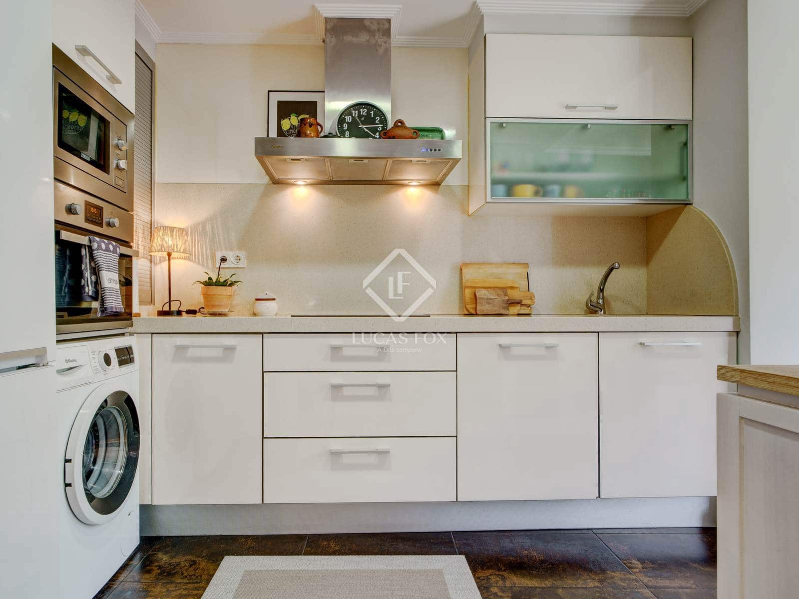 2 soveværelse Lejlighed til leje i Donostia-San Sebastian med garage - € 4.000 (Ref: 8939254)