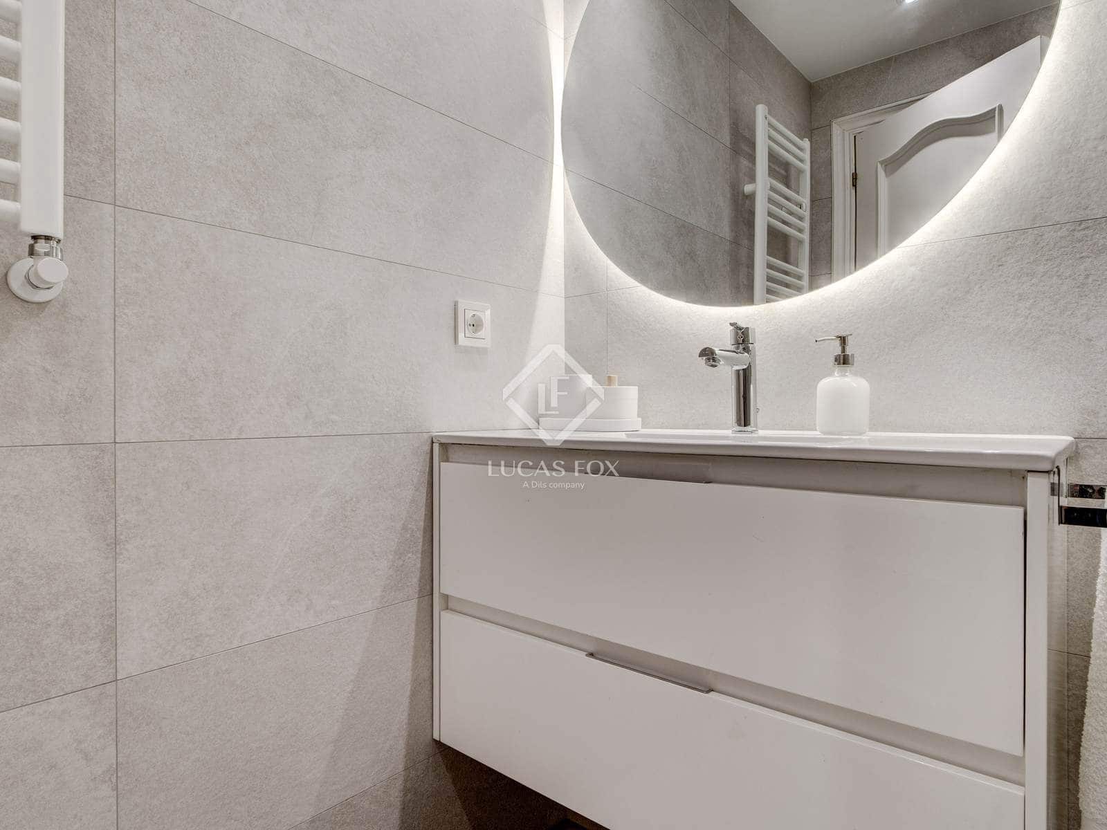 2 soveværelse Lejlighed til leje i Donostia-San Sebastian med garage - € 4.000 (Ref: 8939254)