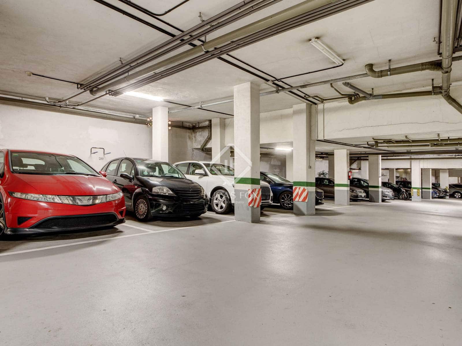 2 soveværelse Lejlighed til leje i Donostia-San Sebastian med garage - € 4.000 (Ref: 8939254)