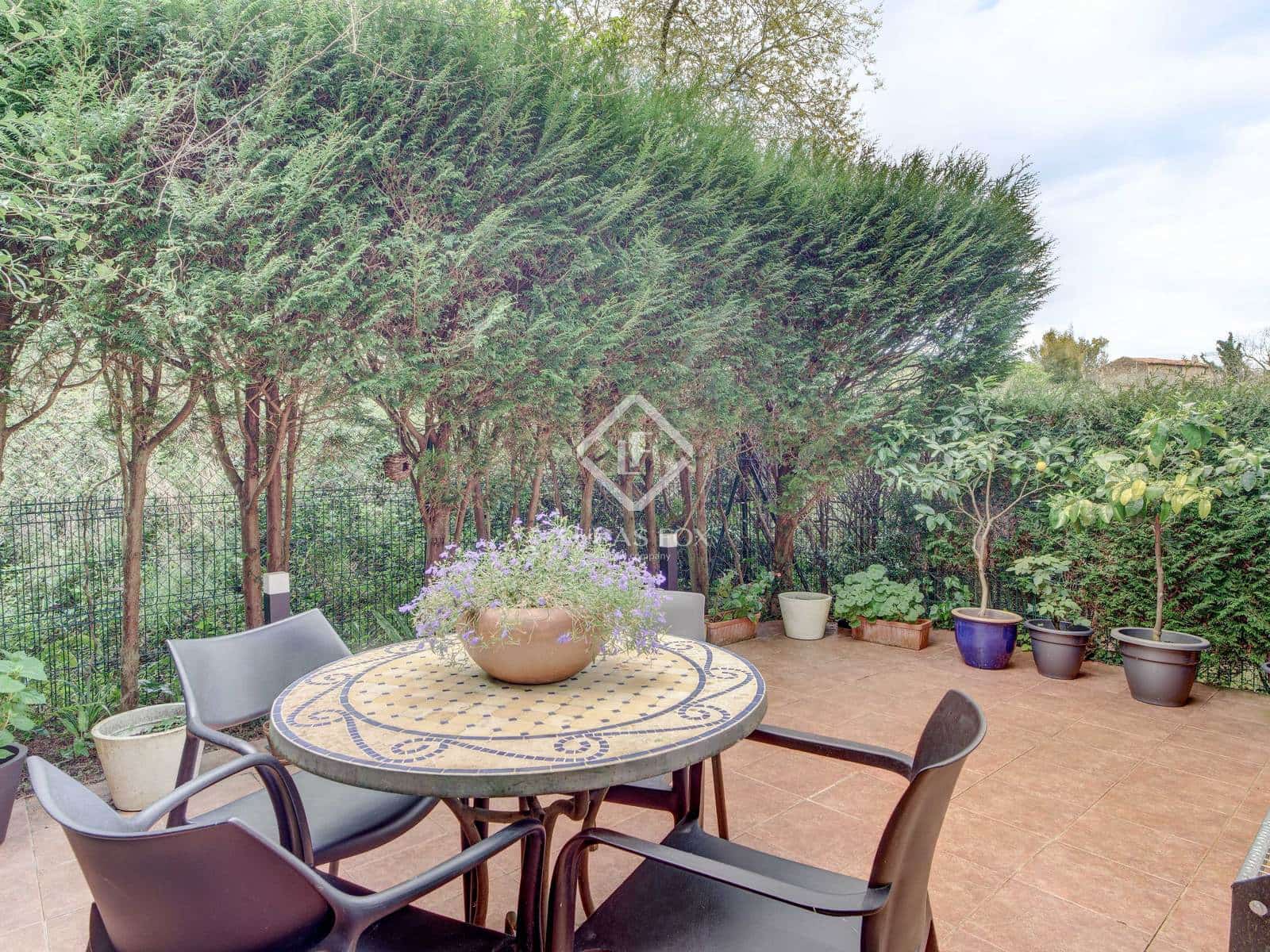 2 soveværelse Lejlighed til leje i Donostia-San Sebastian med garage - € 4.000 (Ref: 8939254)