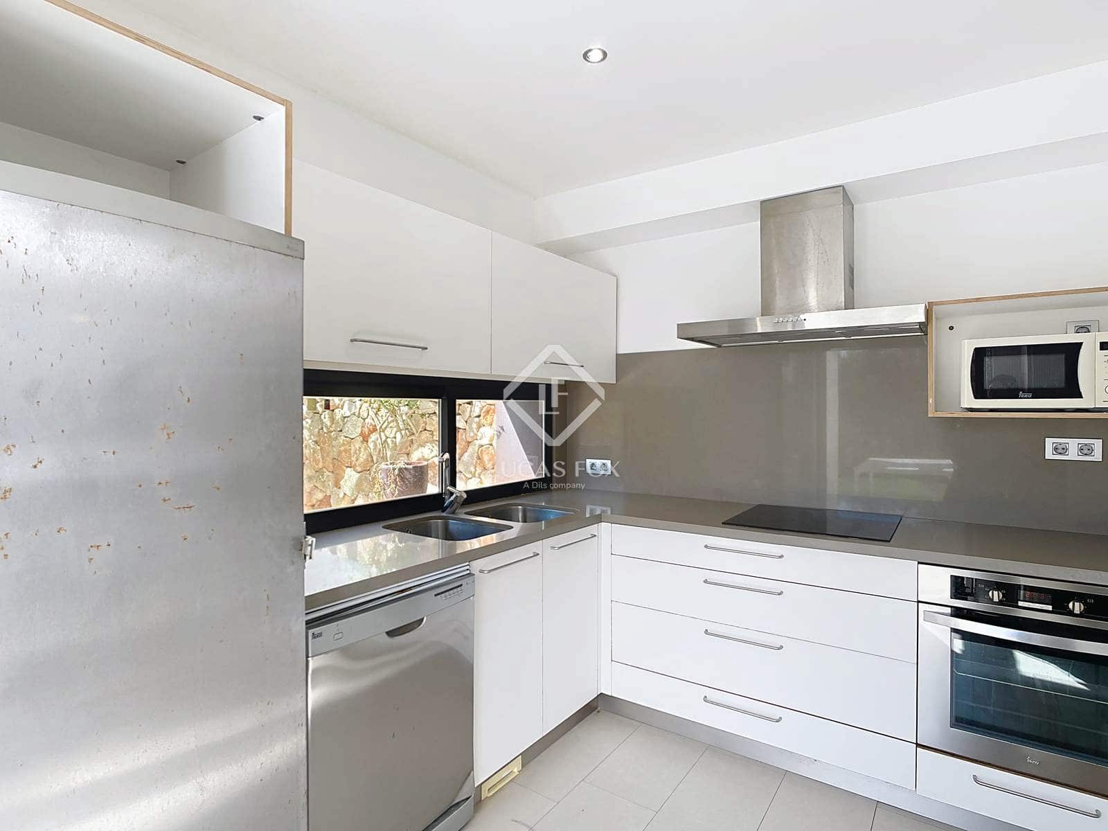 3 Zimmer Villa zu verkaufen in Ciutadella de Menorca mit Pool Garage - 890.000 € (Ref: 8940992)