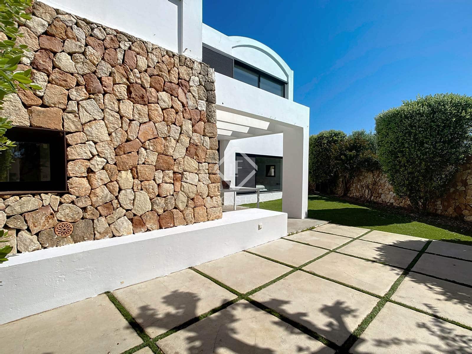 3 Zimmer Villa zu verkaufen in Ciutadella de Menorca mit Pool Garage - 890.000 € (Ref: 8940992)