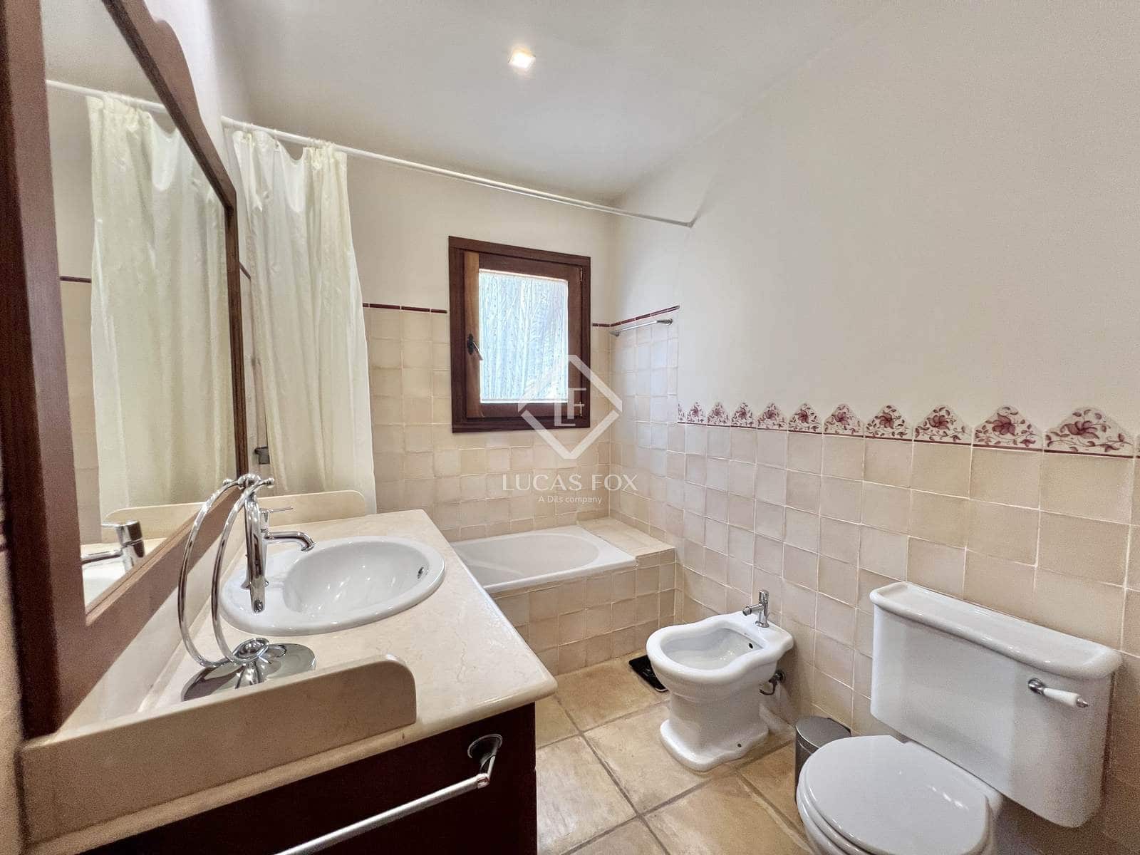 4 chambre Villa/Maison à vendre à El Campello avec garage - 1 190 000 € (Ref: 8941885)