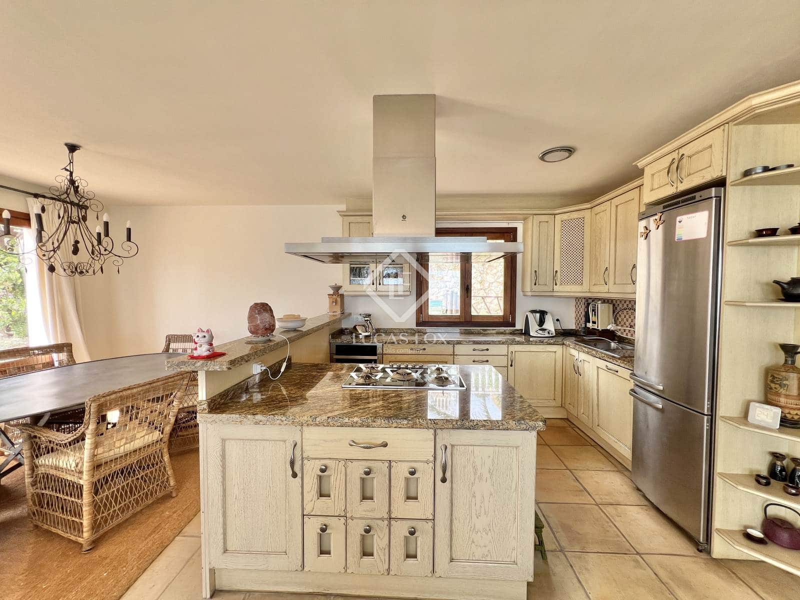 4 chambre Villa/Maison à vendre à El Campello avec garage - 1 190 000 € (Ref: 8941885)