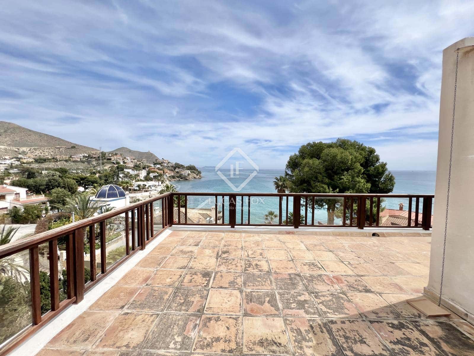 4 chambre Villa/Maison à vendre à El Campello avec garage - 1 190 000 € (Ref: 8941885)