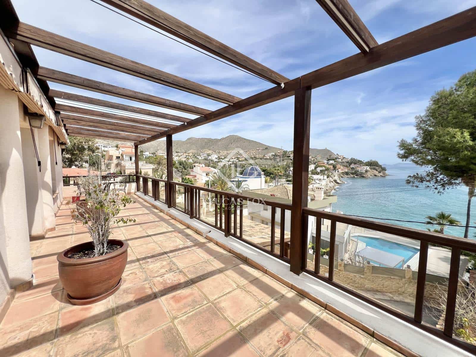 4 chambre Villa/Maison à vendre à El Campello avec garage - 1 190 000 € (Ref: 8941885)