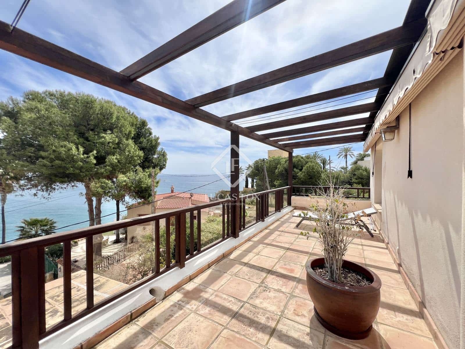 4 chambre Villa/Maison à vendre à El Campello avec garage - 1 190 000 € (Ref: 8941885)